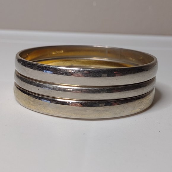 Set Of 3 Very Well Worn Vintage Monet Bangles - Picture 9 of 13
